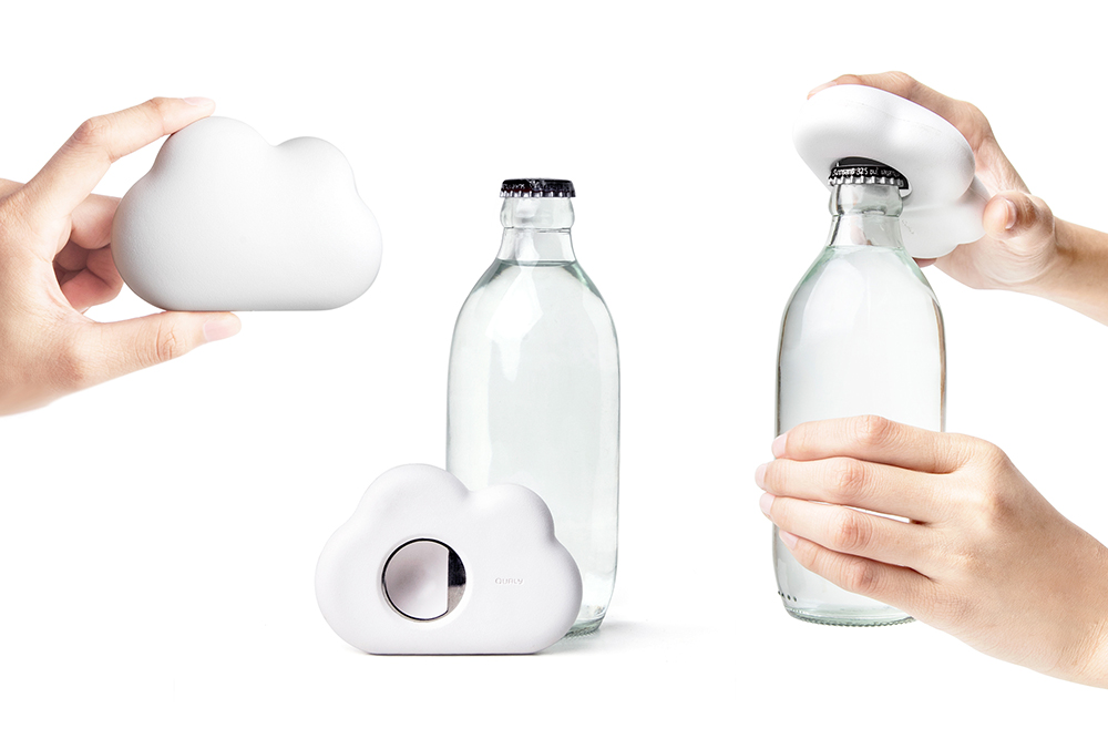 QL10214-WH Cloud Bottle Opener_present3